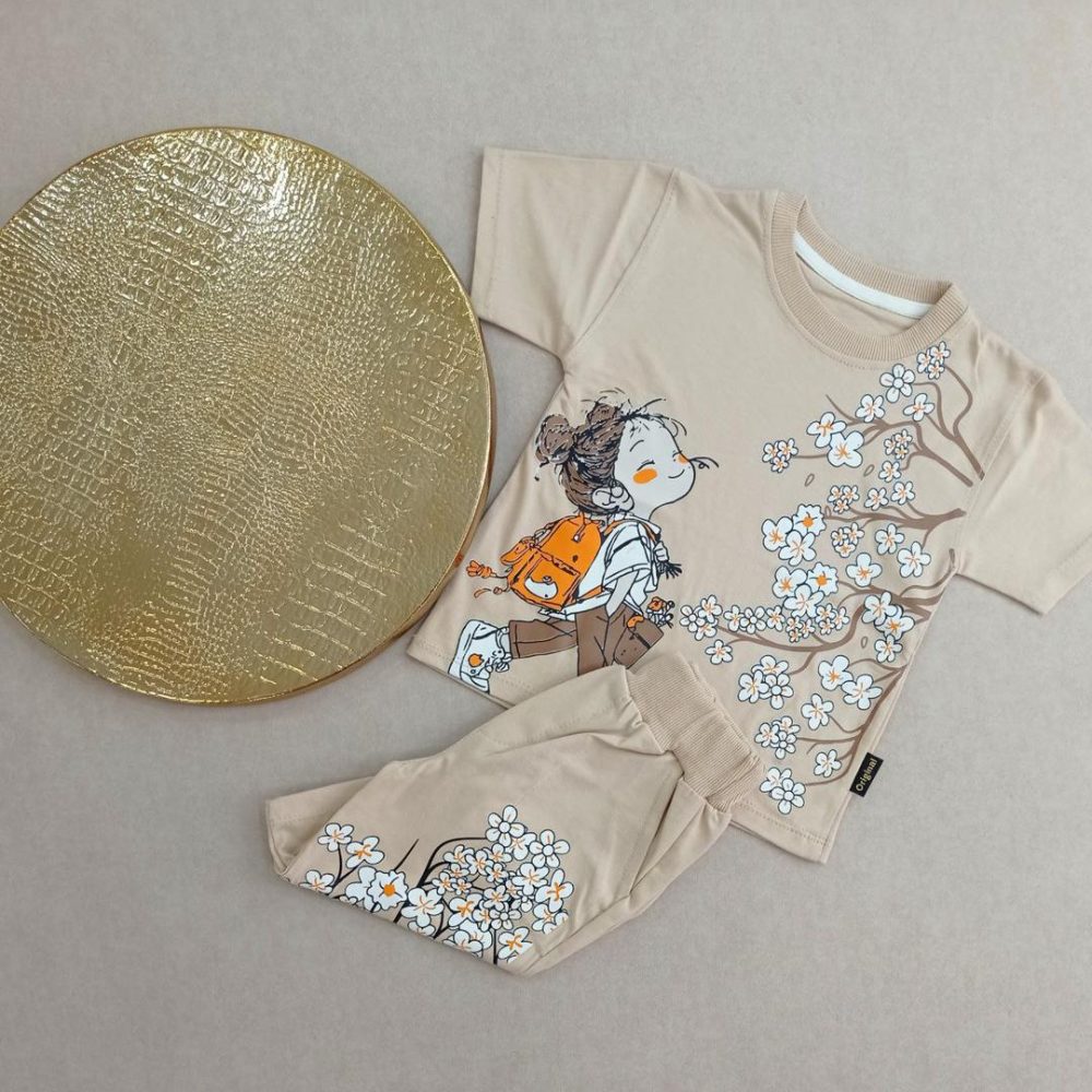 تیشرت و شلوارک دخترانه از جنس پنبه و در چهار رنگ جذاب مناسب سن 2 سال تا 10 سال با قیمت عالی