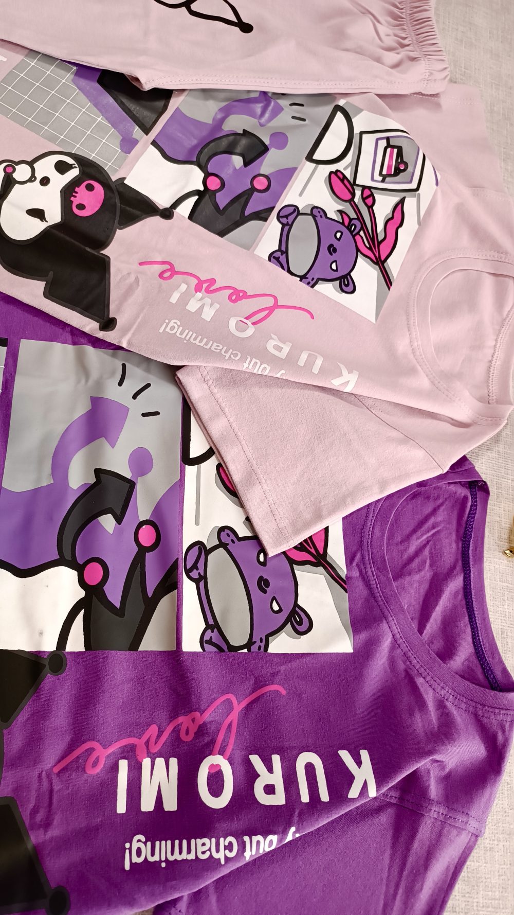 تیشرت و شلوارک دخترانه با طرح کرومی در 6 رنگ پاستلی با جنس پنبه مناسب سن 4 سال تا 10 سال