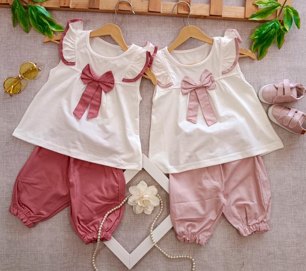 لباس ست دخترانه تابستانی در چهار رنگ جذاب مناسب سن 1 سال تا 5 سال و بیرونی با جنس کتان نخ