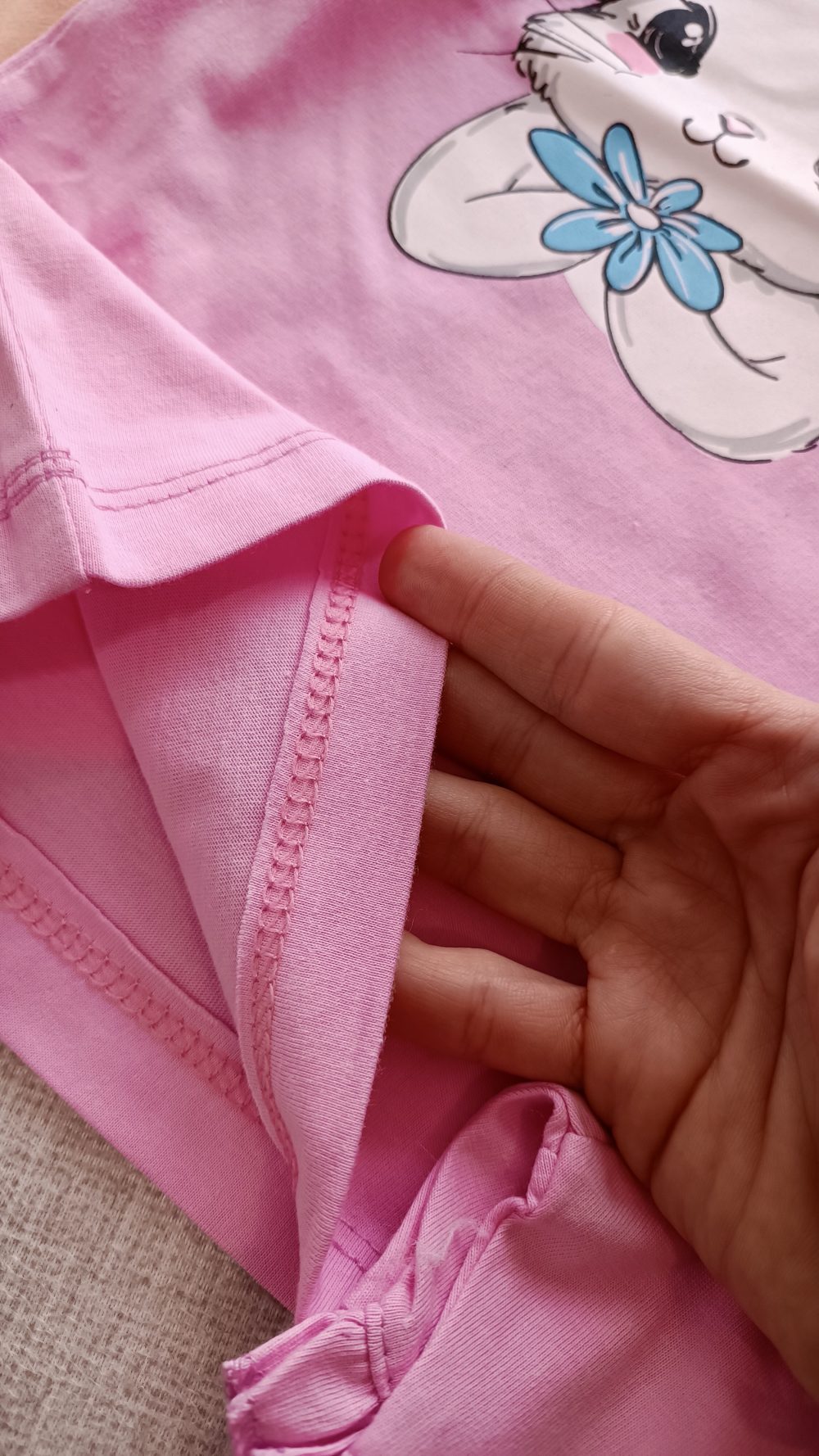 Pastel rabbit shorts t-shirt (2)