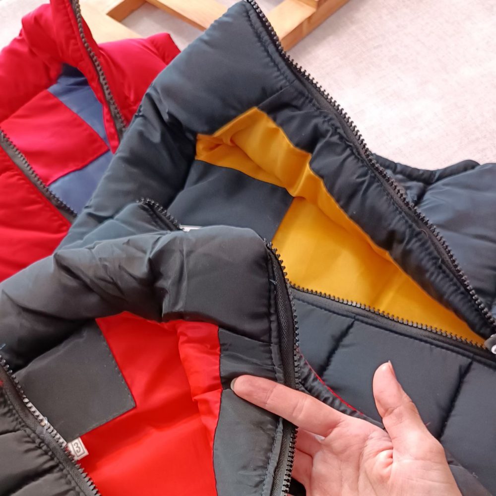 Girls' and boys' puffer jackets suitable for ages 2 to 14 years old