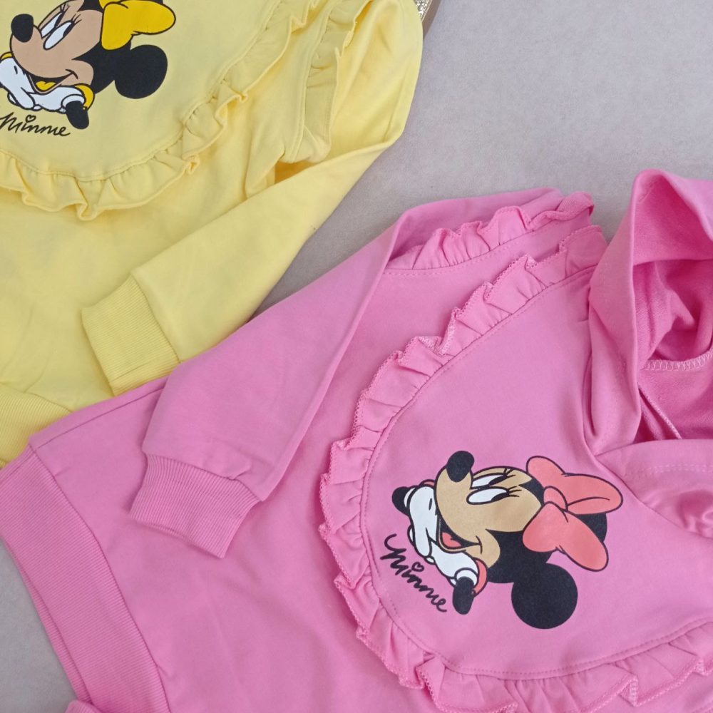 Girls' hoodie and pants suitable for ages 3 to 9 years old