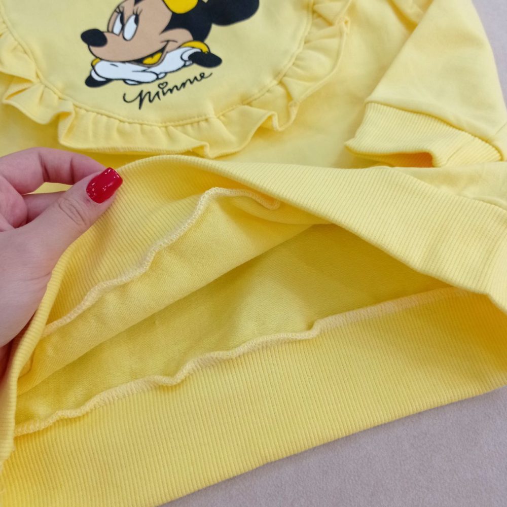 Girls' hoodie and pants suitable for ages 3 to 9 years old