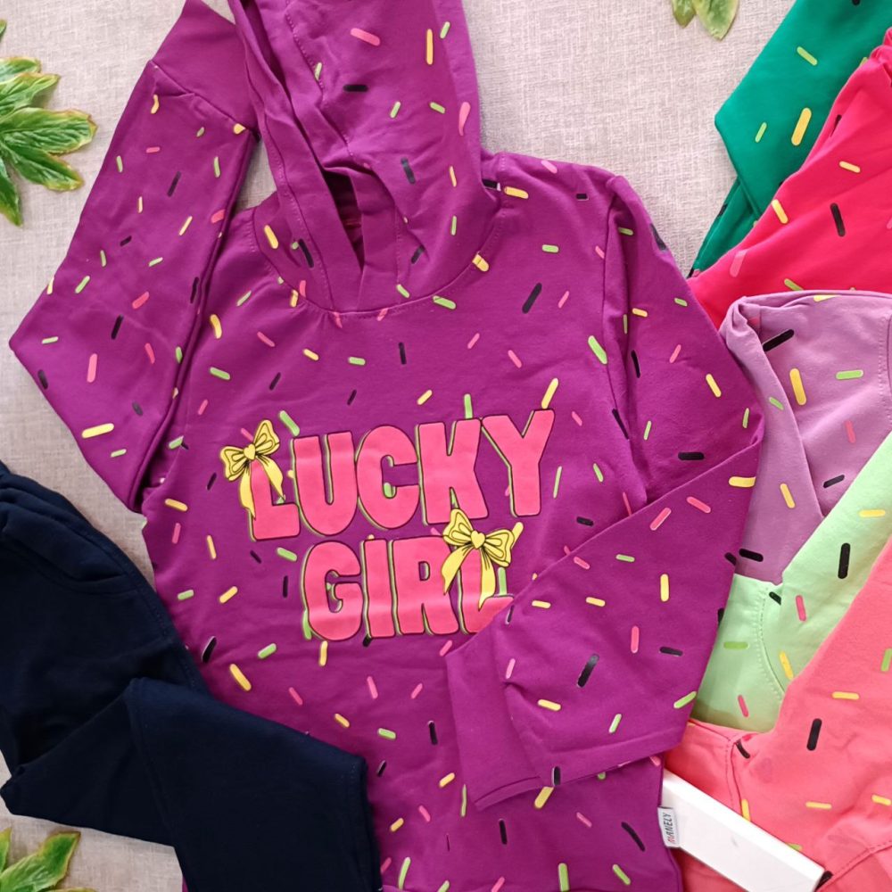 Girls' winter hoodie and pants suitable for ages 5 to 9 years