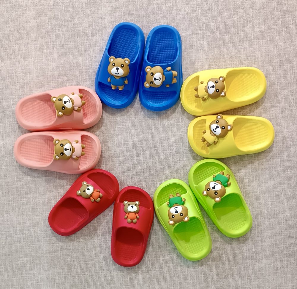 Slippers and Crocs (31)