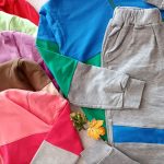 Warm clothes, sweatshirts and pants for girls and boys, suitable for ages 5 to 9 years