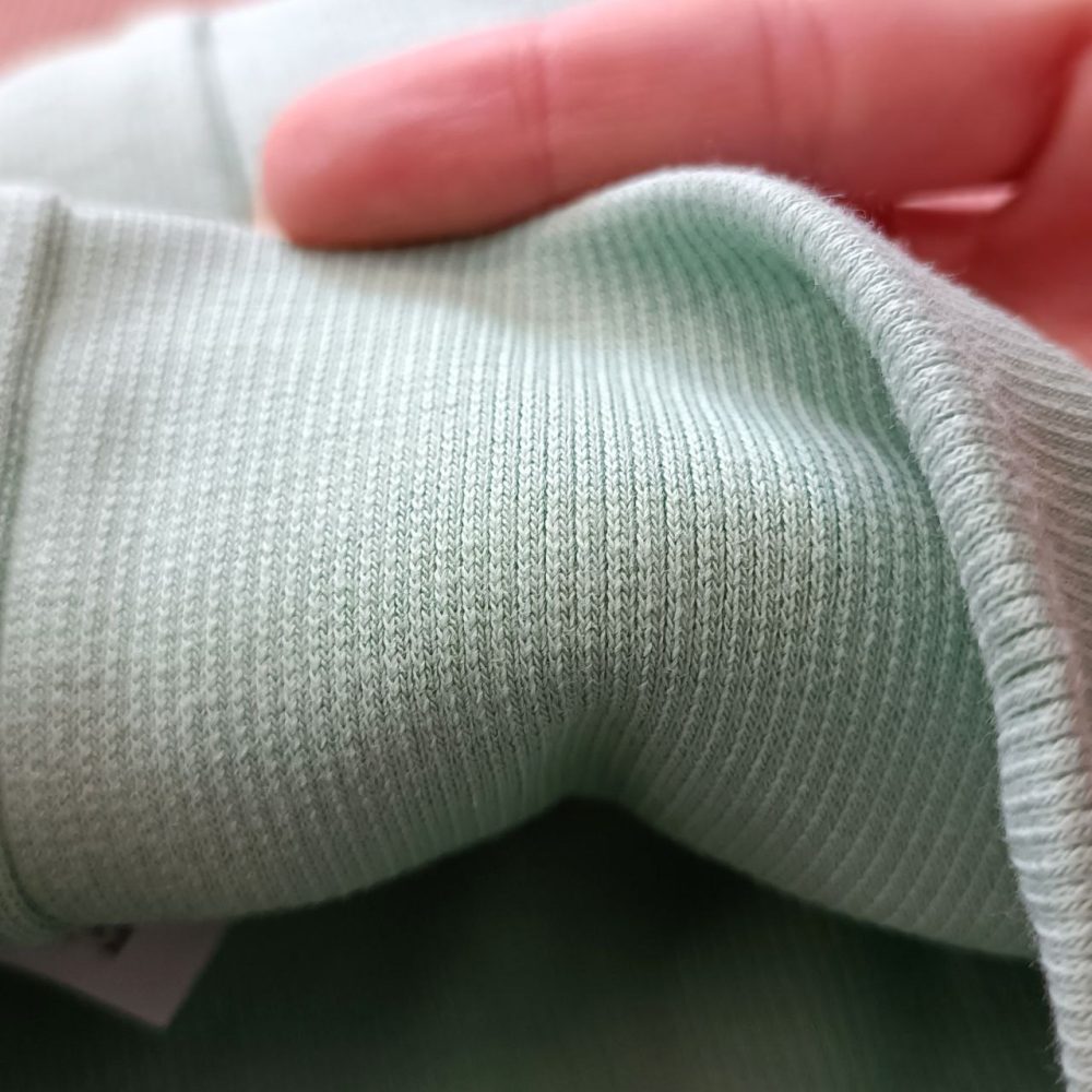 Winter hat for girls and boys, suitable for ages 1 to 6 years old