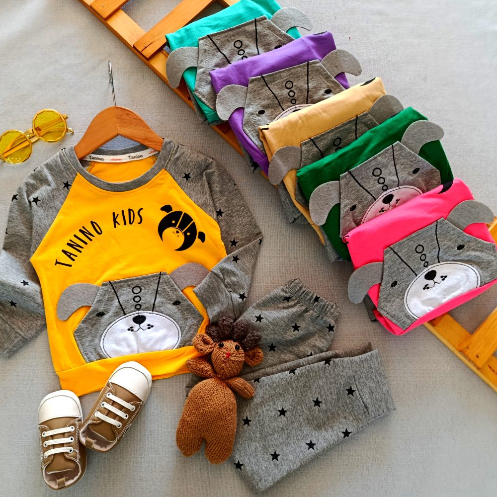 Blouse and pants for girls and boys, suitable for ages 1 to 5 years (1) Blouse and pants for girls and boys, suitable for ages 1 to 5 years.