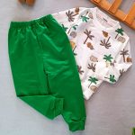 Blouse and pants for girls and boys, suitable for ages 1 to 5 years.