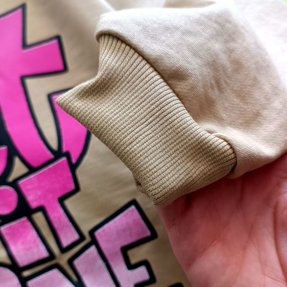 Blouse and pants for girls and boys, suitable for ages 6 to 12 years old.