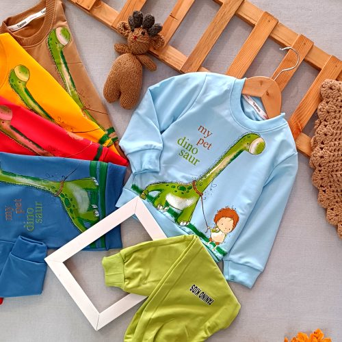 Blouses and pants for girls and boys from size 35 to size 45