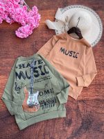 Boys' blouse suitable for ages 5 to 12 years