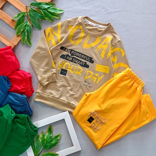 Boys' blouses and pants from size 45 to 50