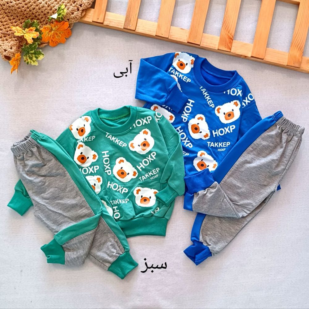 Girls' and boys' blouse and pants set suitable for ages 1 to 7 years old (2) Girls' and boys' blouse and pants set suitable for ages 1 to 7 years old.
