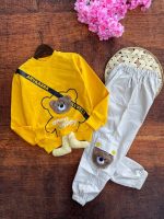 Girls' and boys' blouse and pants set, suitable for ages 3 to 7 years old.