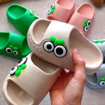 Girls' and boys' slippers from size 25 to 30