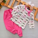 Girls' blouse and pants suitable for ages 1 to 5 years