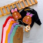 Girls' blouse and pants suitable for ages 2 to 5 years