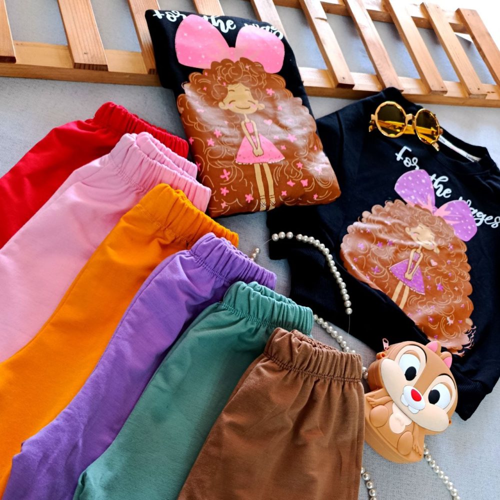 Girls' blouse and pants suitable for ages 2 to 5 years