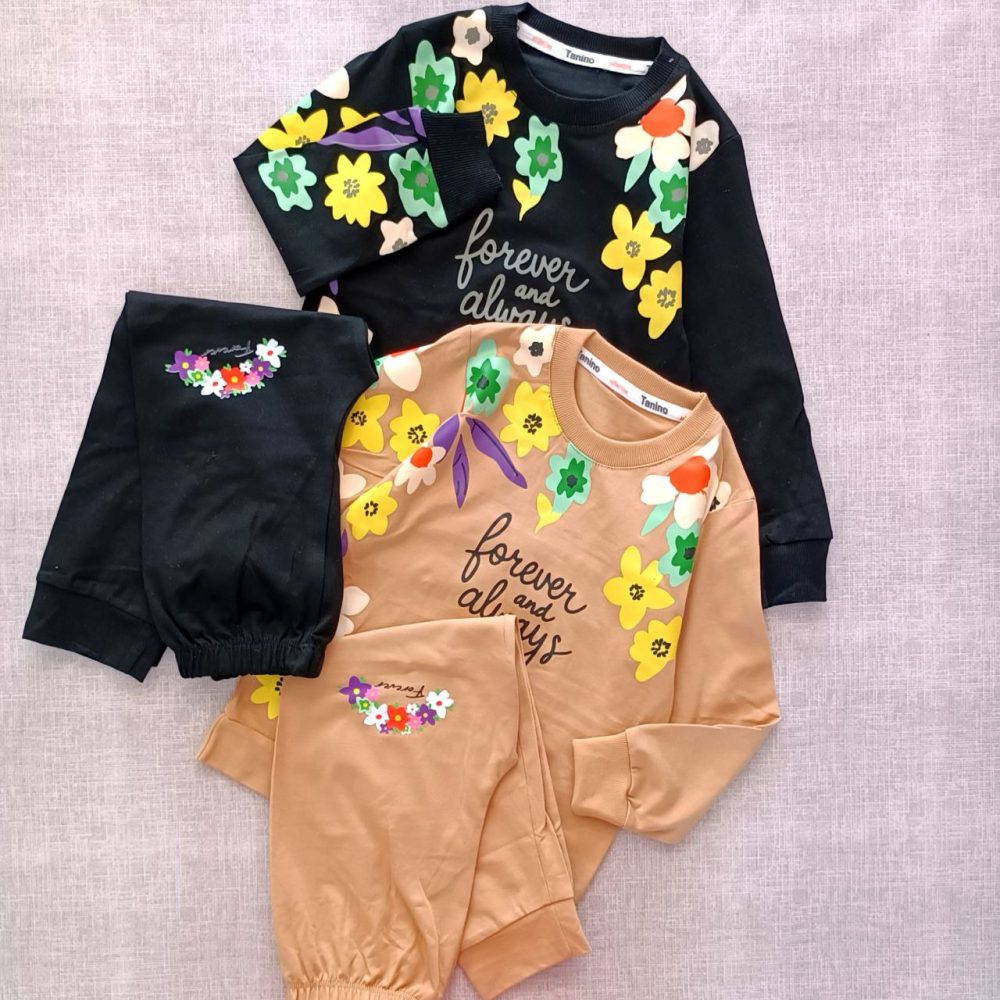 Girls' blouse and pants suitable for ages 2 to 7 years