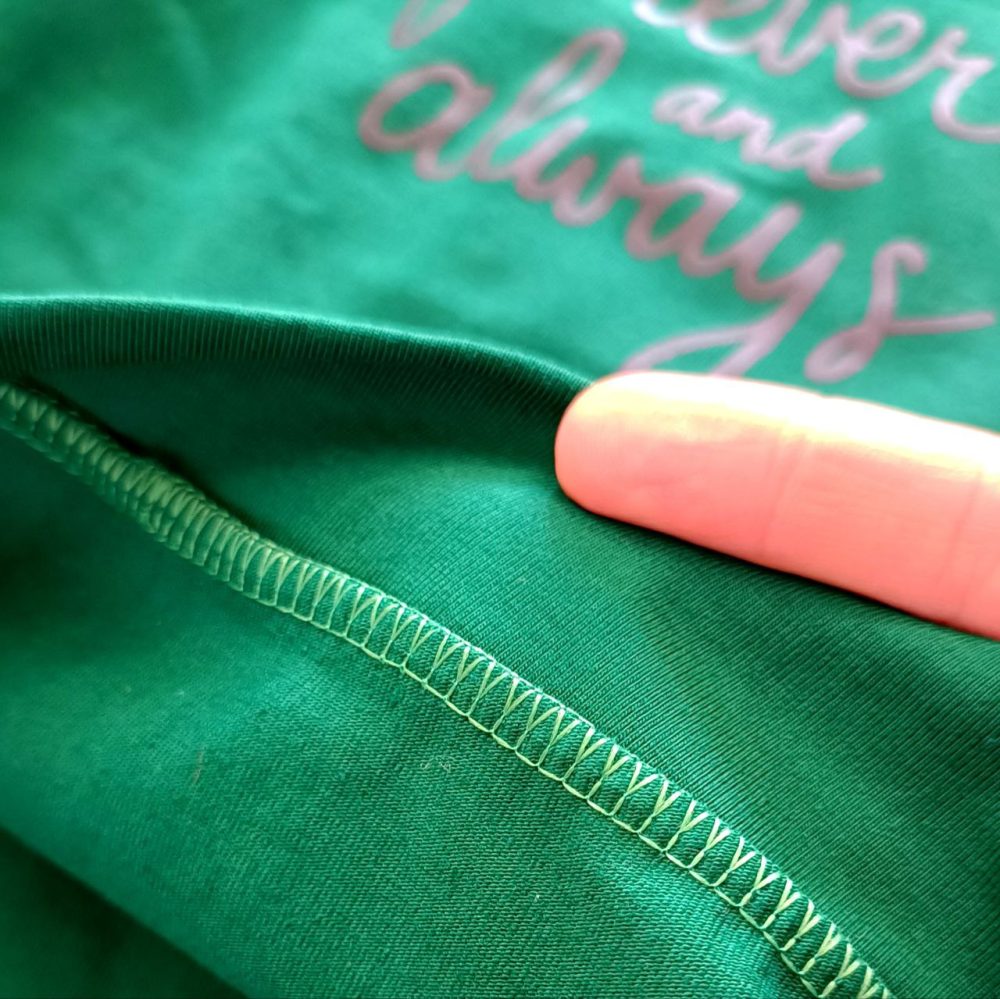 Girls' blouse and pants suitable for ages 2 to 7 years