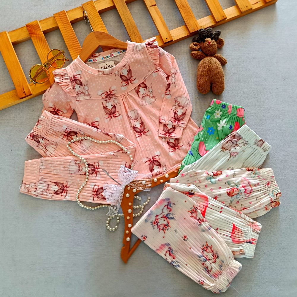 Girls' blouse and pants suitable for ages 2 to 9 years (1)