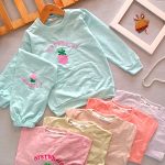 Girls' blouse and pants suitable for ages 3 to 7 years