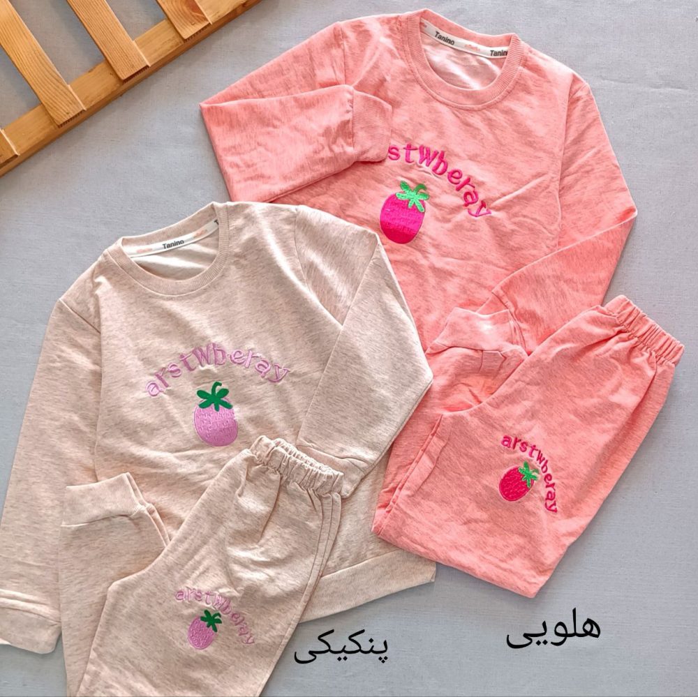 Girls' blouse and pants suitable for ages 3 to 7 years
