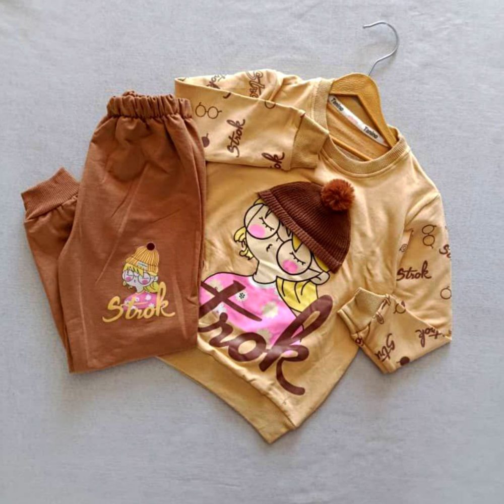 Girls' blouse and pants suitable for ages 4 to 8 years