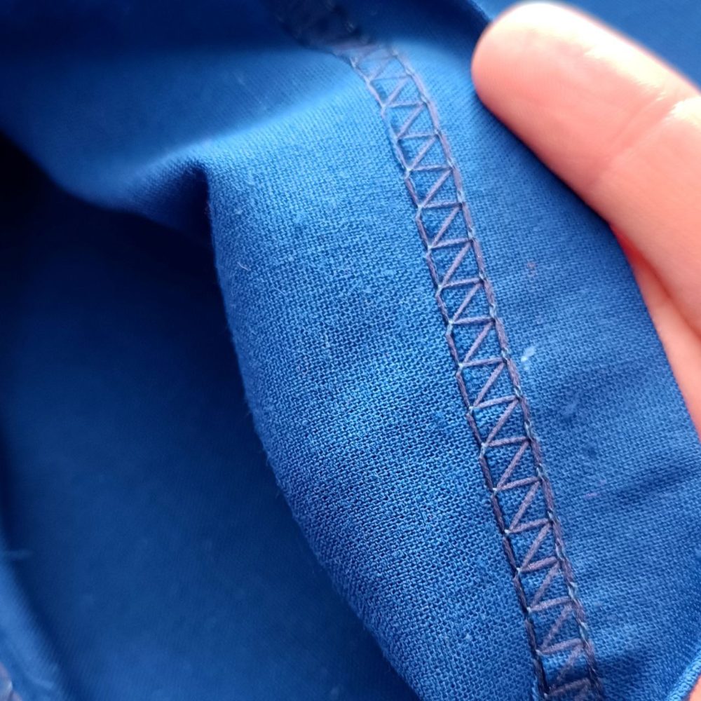 Girls' blouse and pants suitable for ages 4 to 8 years