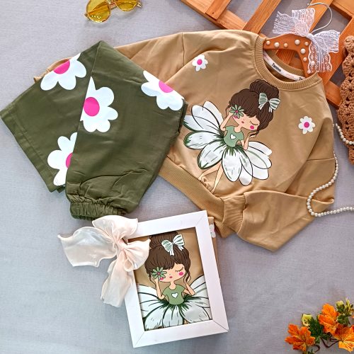 Girls' blouses and pants from size 45 to size 60