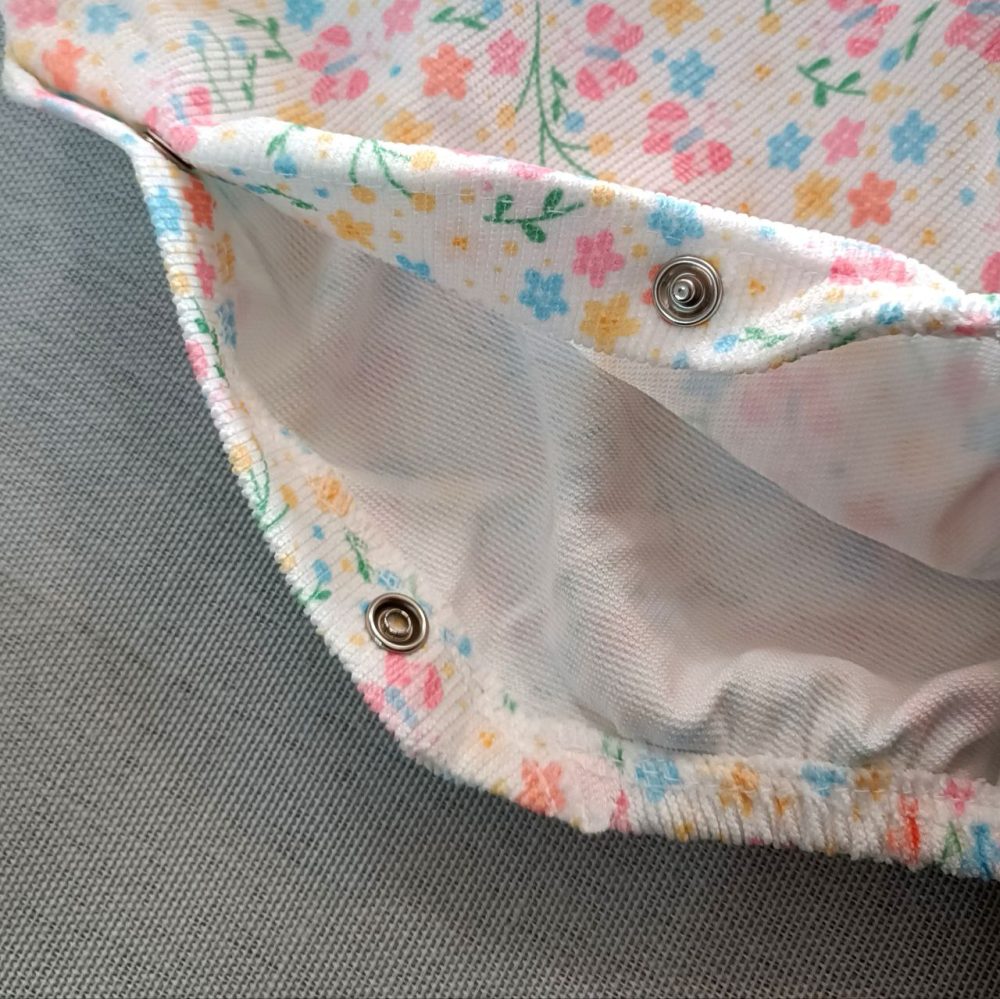 Girls' inflatable suitable for ages 1 to 3 years