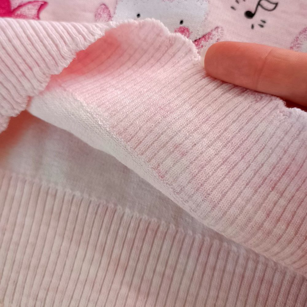 Girls' knitted blouse dress suitable for ages 1 to 7 years