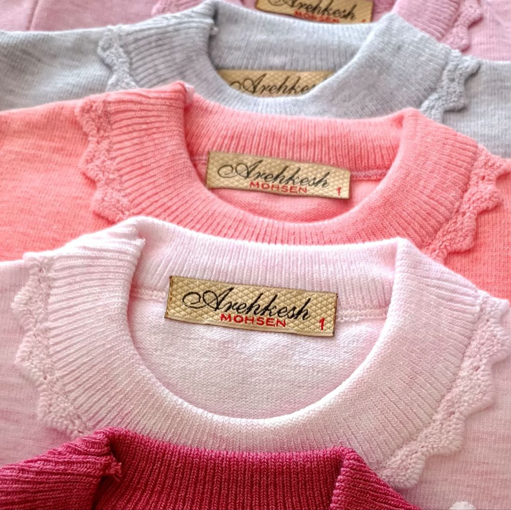 Girls' knitted blouse dress suitable for ages 1 to 7 years