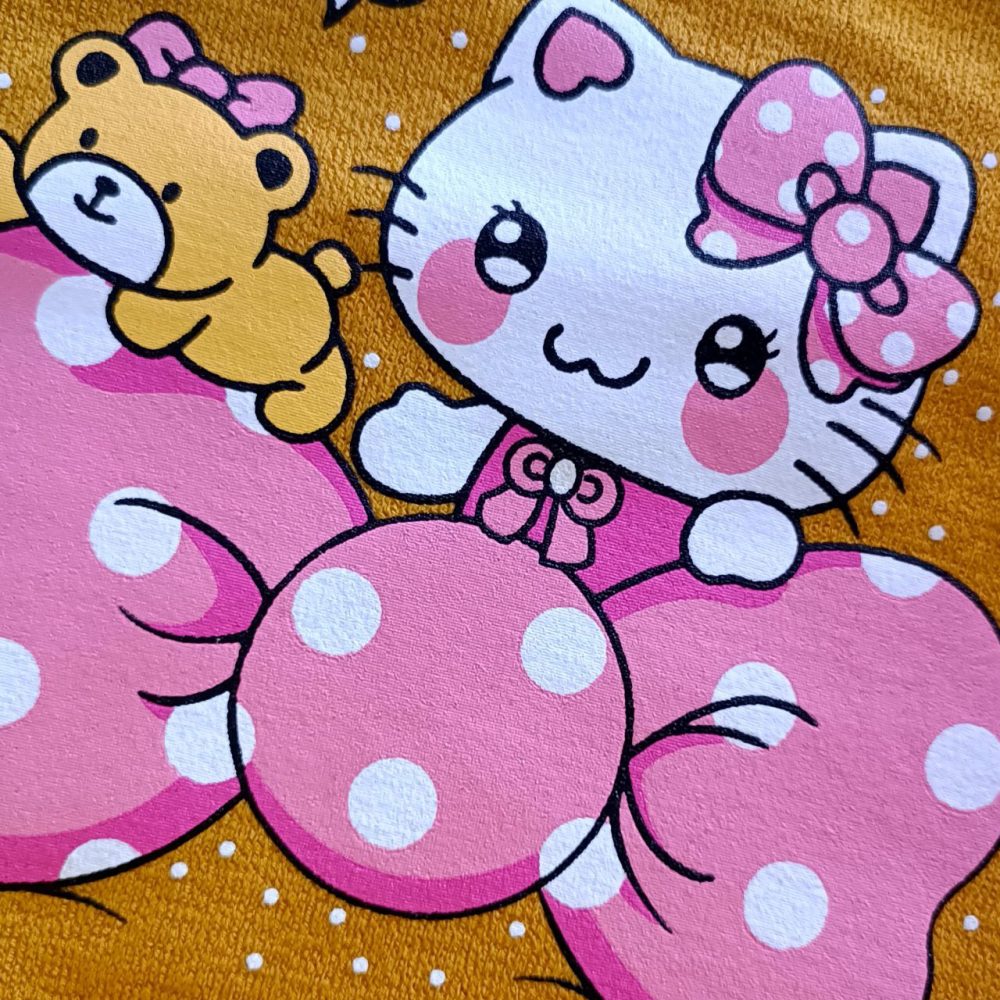 Girls' knitted blouse suitable for ages 1 to 7 years