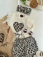 Girls' sweatshirts and pants from 3 months to 24 months