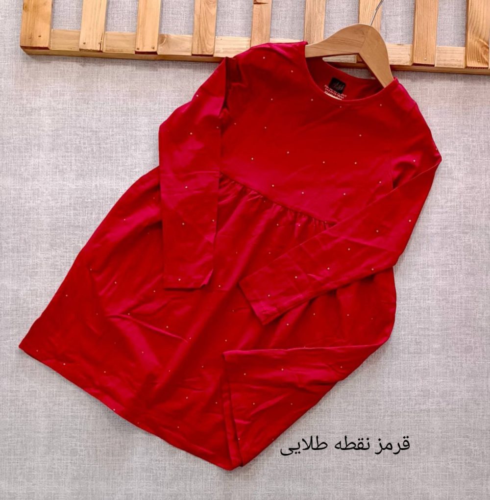 Imported long-sleeved shirt for girls, suitable for ages 1 to 8 years old.