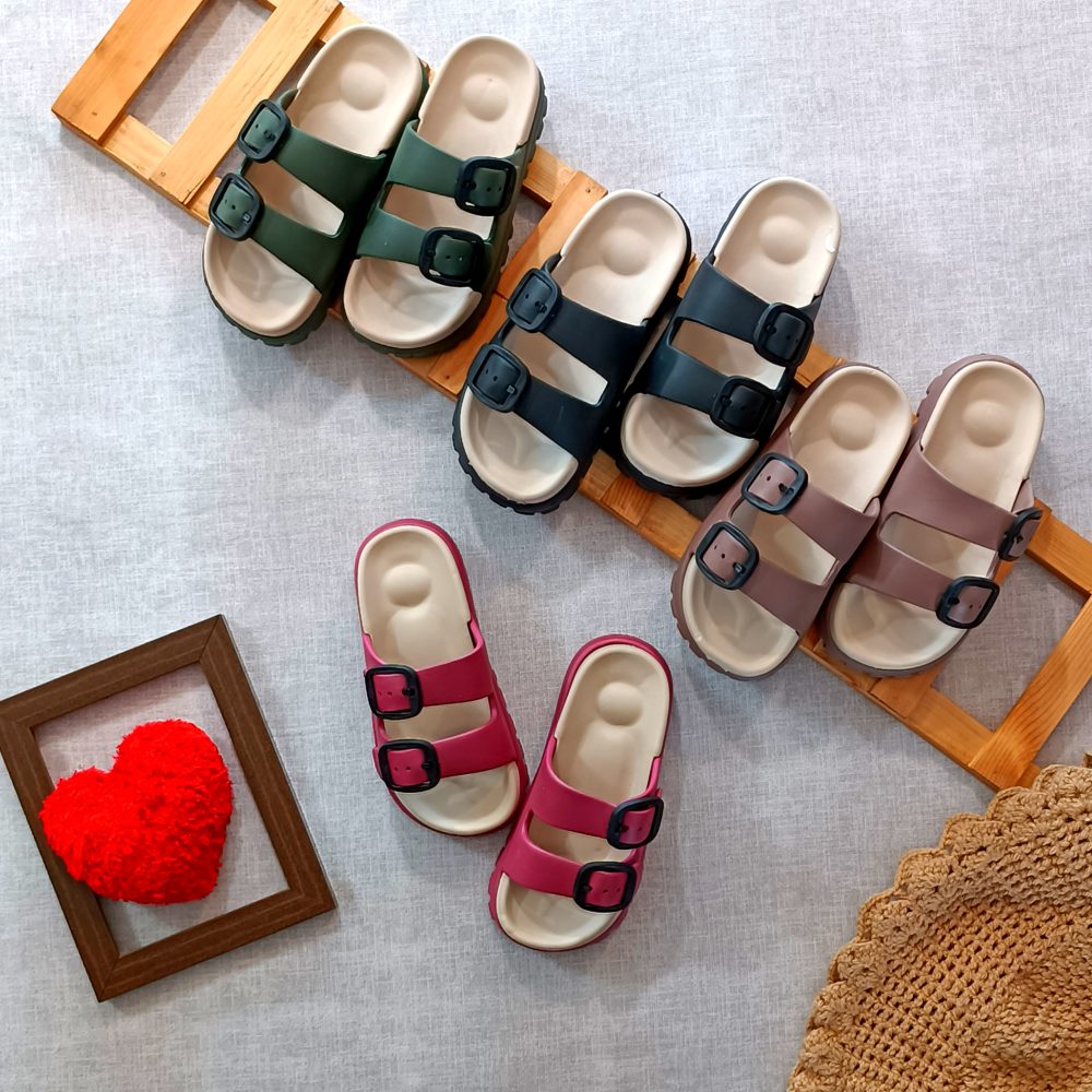 Women's slippers from size 37 to 40