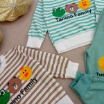 Blouse and pants for girls and boys, suitable for ages 1 to 4 years.