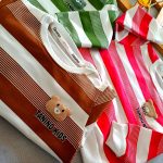 Blouse and pants for girls and boys, suitable for ages 1 to 7 years old.