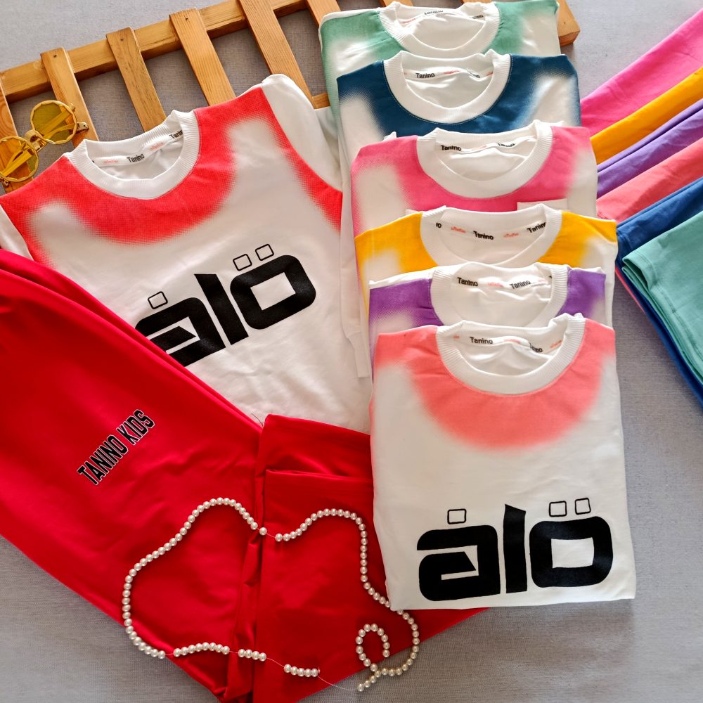 Blouse and pants for girls and boys, suitable for ages 10 to 12 years old