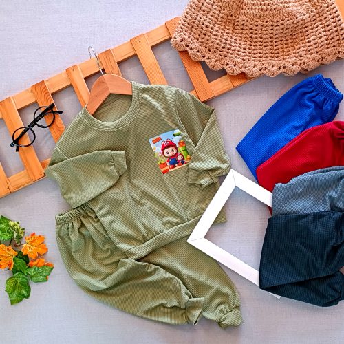 Blouse and pants for girls and boys, suitable for ages 2 to 5 years