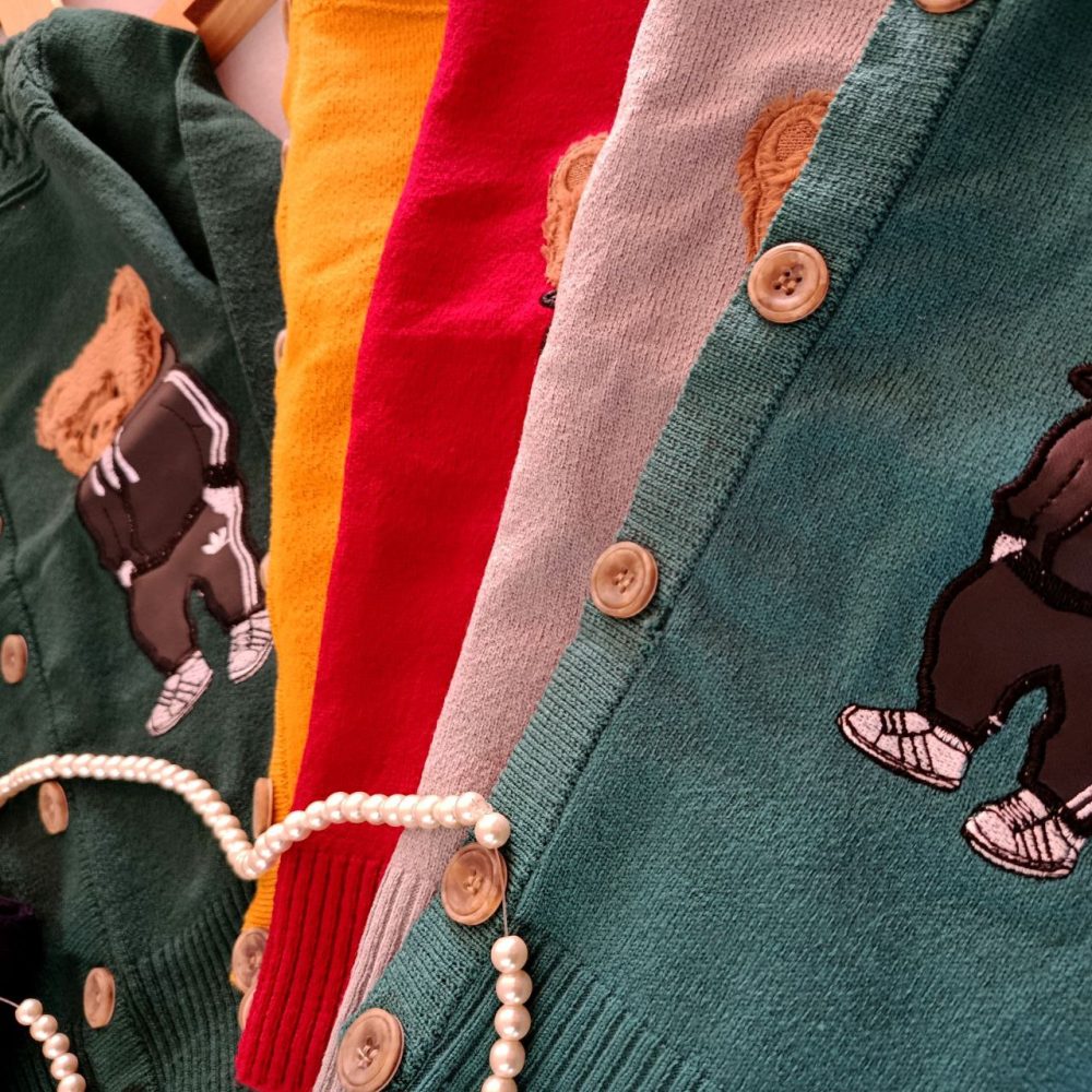 Girls' and boys' jackets suitable for ages 2 to 9 years old (1)