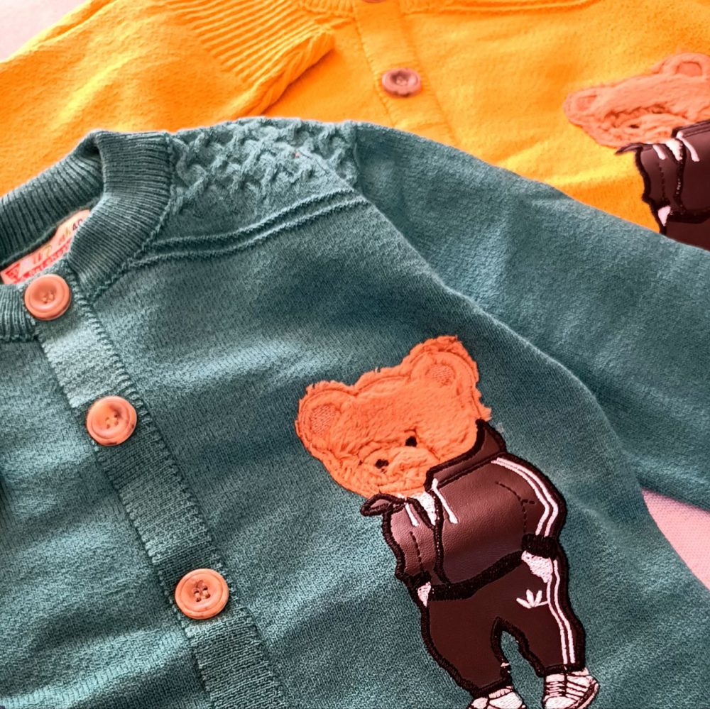 Girls' and boys' jackets suitable for ages 2 to 9 years old (1)