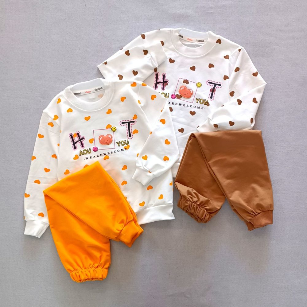 Girls' blouse and pants from 2 years to 9 years old (2) Girls' blouse and pants from 2 years to 9 years old