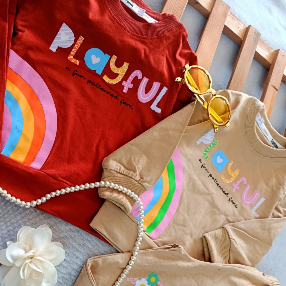 Girls' blouse and pants suitable for ages 1 to 5 years