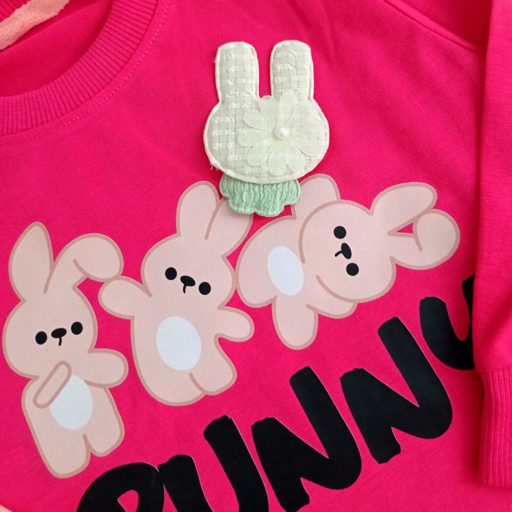 Girls' blouse and pants suitable for ages 1 to 5 years