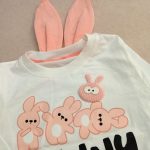 Girls' blouse and pants suitable for ages 1 to 5 years