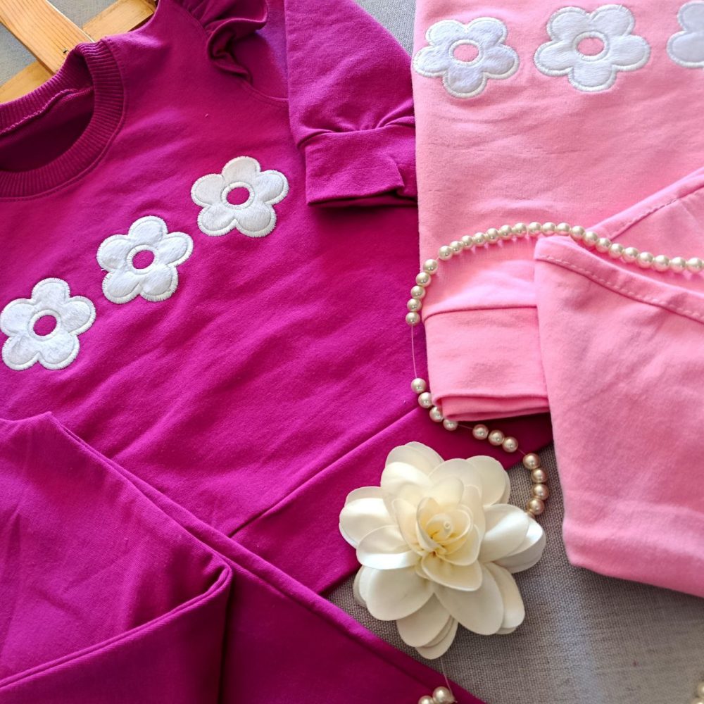 Girls' blouse and pants suitable for ages 2 to 5 years