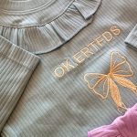 Girls' blouse and pants suitable for ages 2 to 7 years